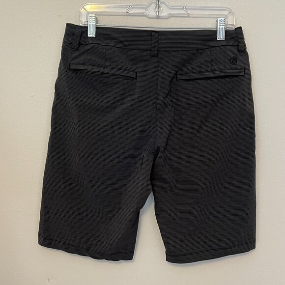 Hang Ten Shorts Gray with Draw String Size 32 Men's - Picture 2 of 4